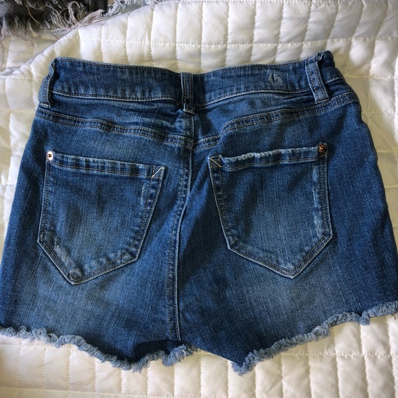 super cute very appropriate denim shorts!! - Picture 3 of 3